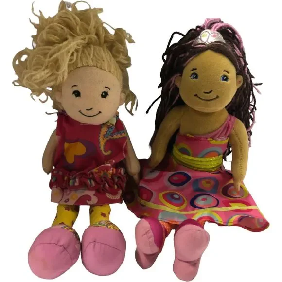 2 Groovy Girls Dolls- Gabrielle & Sesilia Blonde & Brown Plush Manhattan Toy - Picture 6 of 9